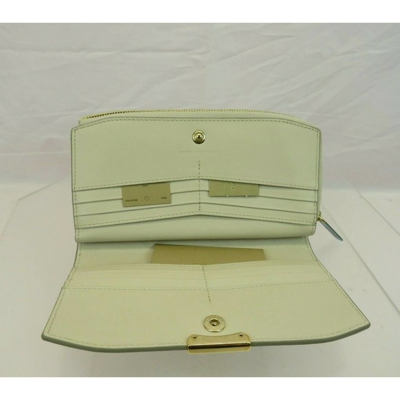 BURBERRY ALVINGTON LIMESTONE SMOOTH LEATHER GOLD LOGO ZIP AROUND WALLET ITALY - Picture 6 of 12